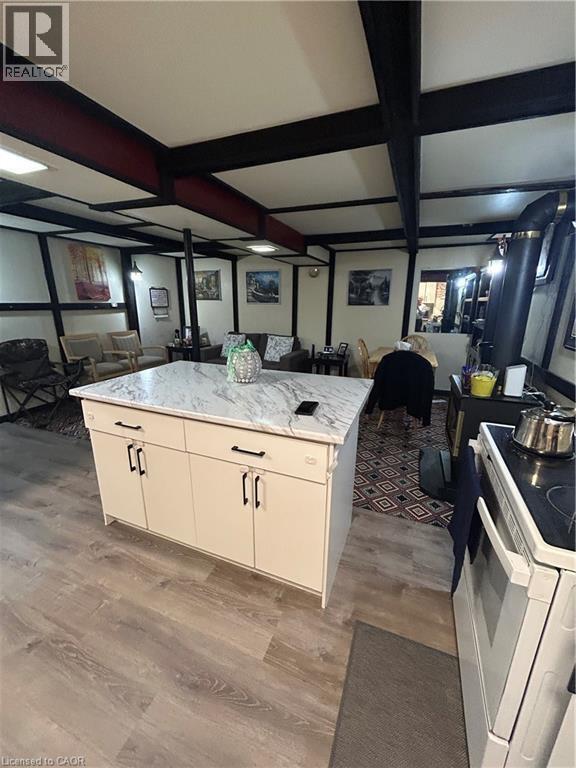 Building Photo - 34 Ranchdale Dr