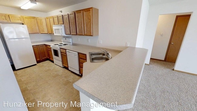 Building Photo - 3801 Tiverton Ct