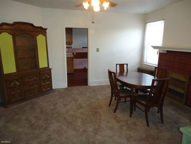 Building Photo - 367 Coltart Ave