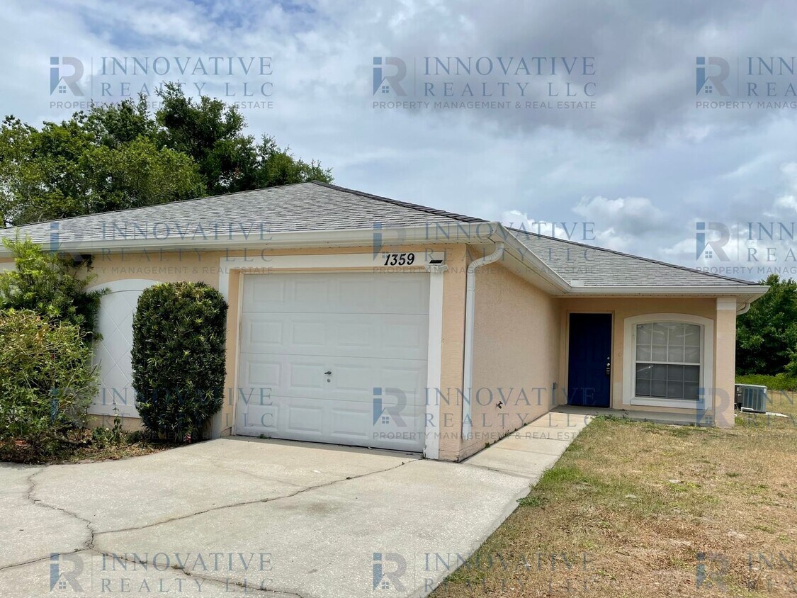 Primary Photo - 2 Bedroom, 2 Bath Duplex with 1 Car Garage...