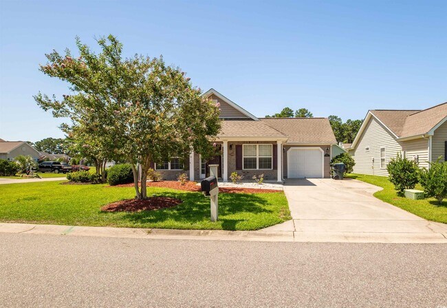 Building Photo - 201 Vesta Dr