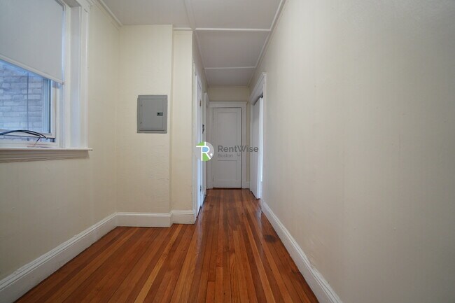 Foto del edificio - 1175 Boylston St