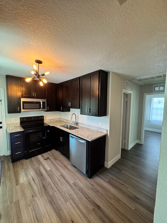 Foto del edificio - 4809-4811 11th Ave S