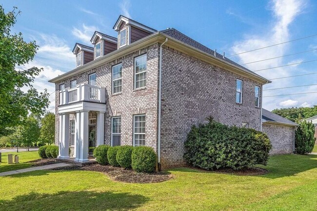 Foto del edificio - 5240 New John Hagar Rd