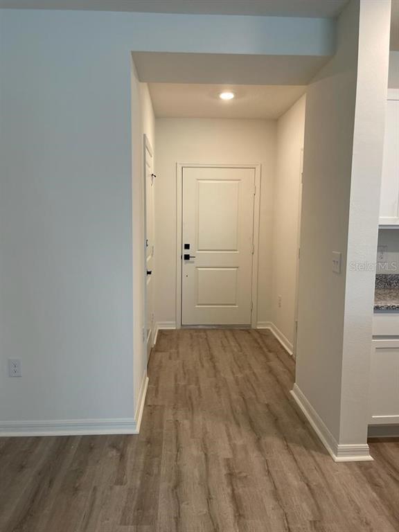 Foto del edificio - 662 Stoney Pointe Cir