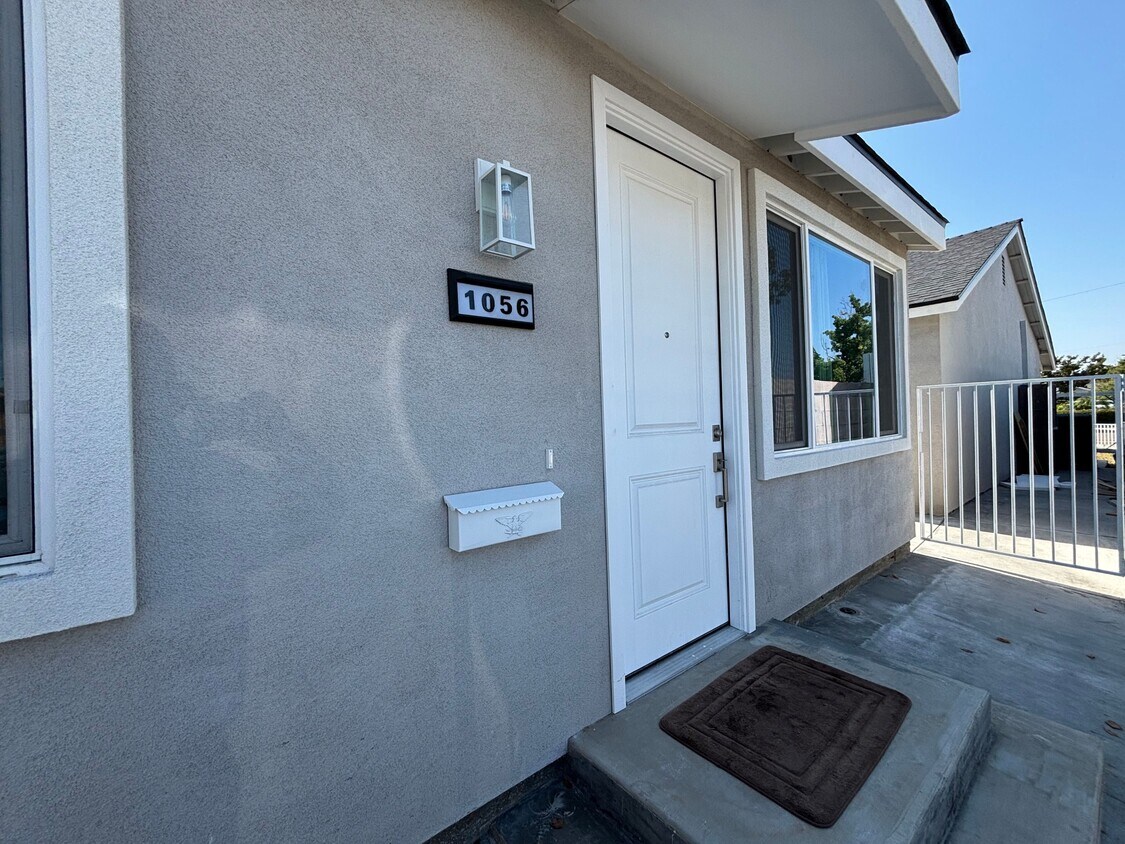 Photo - 1056 N Lincoln St (Orange, CA)