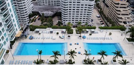 Building Photo - 951 Brickell Ave