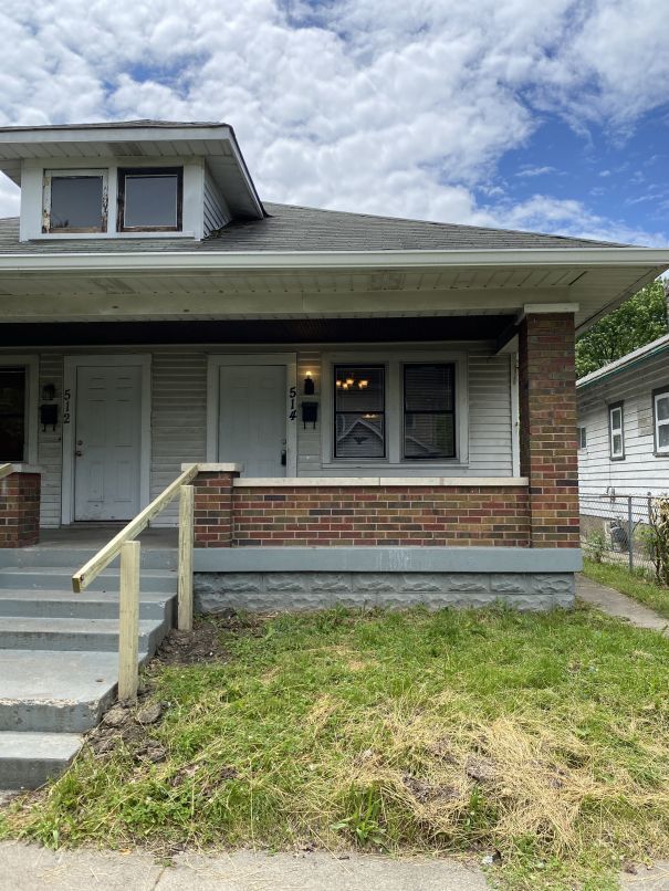 Primary Photo - 514 N Gladstone Ave