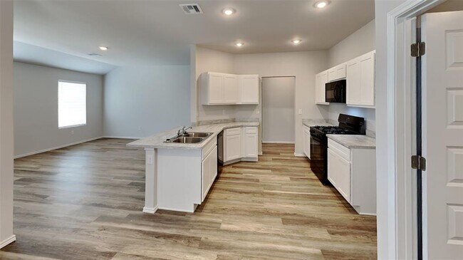 Foto del edificio - 9709 Laredo Ln