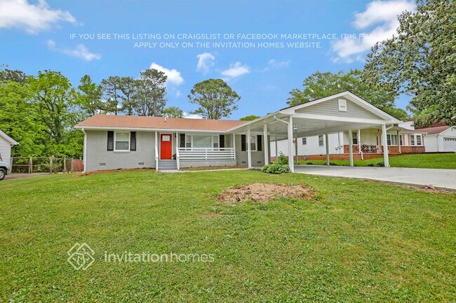 Foto del edificio - 692 Barnes Dr