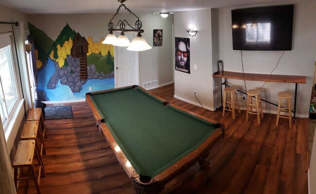 Foto del edificio - 1164 W 111th Pl