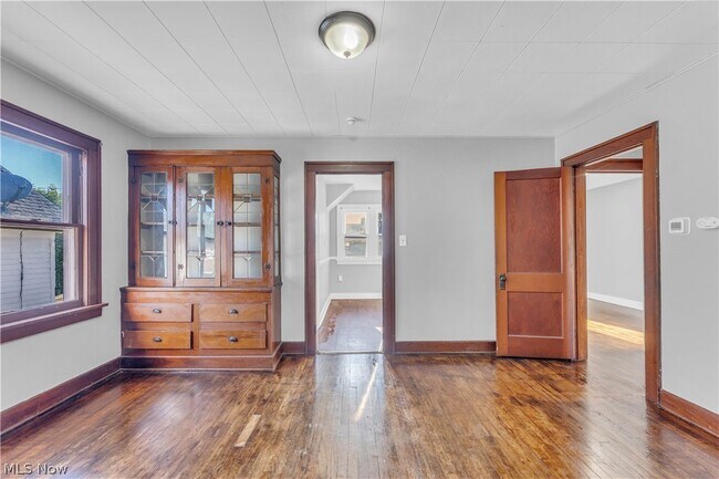Foto del edificio - 4453 W 48th St