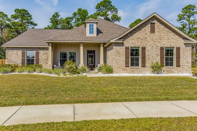 Building Photo - 1385 Lombardy Dr