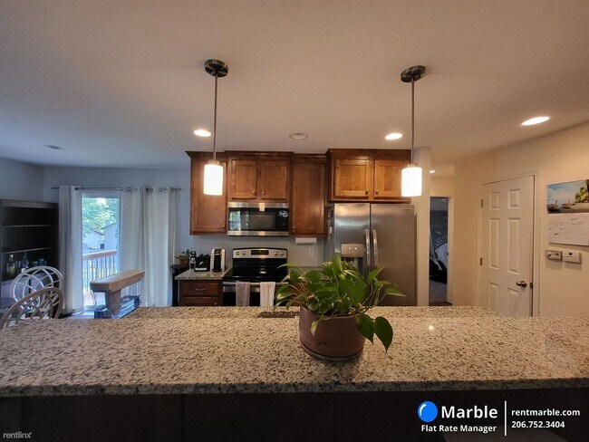 Foto del edificio - 3 br, 2 bath House - 1009B N 4th St