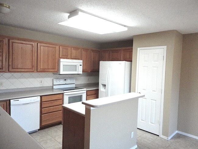 Building Photo - 2972 Timber Creek Trail