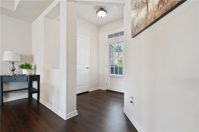 Building Photo - 1267 Brookmere Way