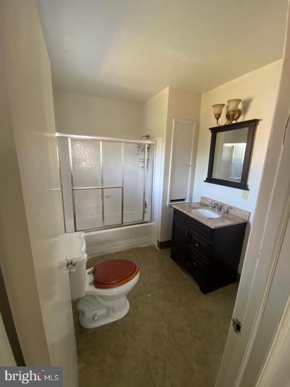 Foto del edificio - 7905 Ardleigh St