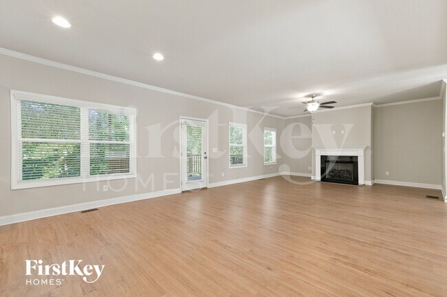 Foto del edificio - 3929 Camden Ct