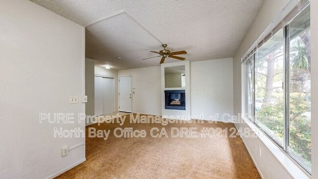 Building Photo - 1017 Civic Center Dr