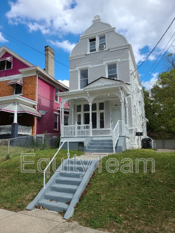 Foto principal - 3318 Graydon Ave