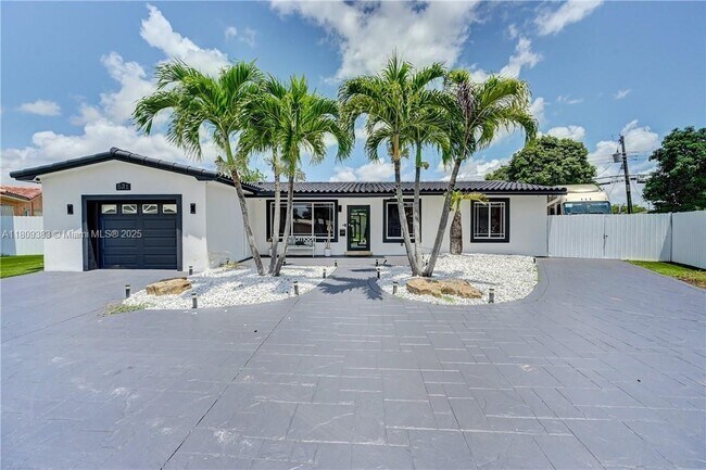 Foto del edificio - 531 NW 76th Terrace