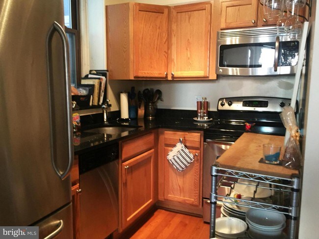 Foto del edificio - 1305 P St NW