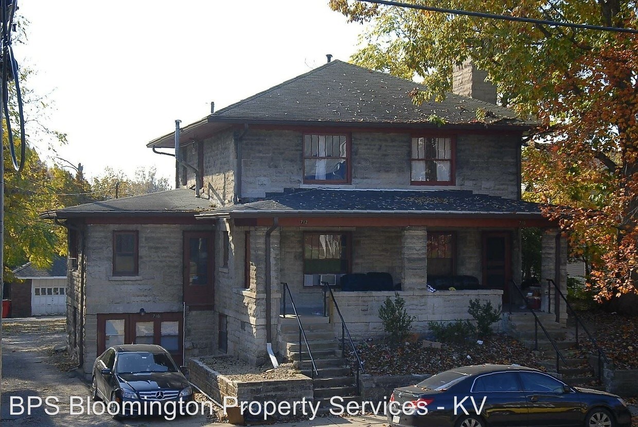 Primary Photo - 7 br, 3 bath Apartment - 710 E 9th St