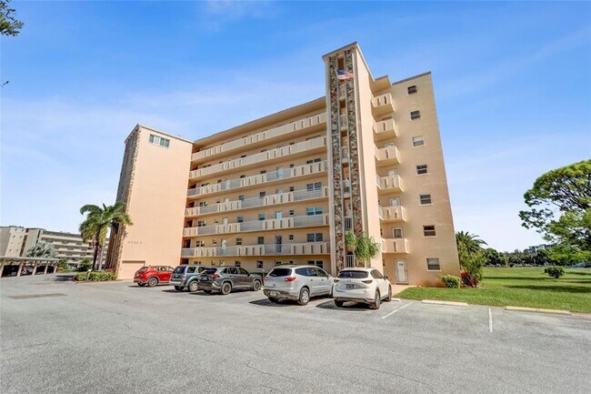 Building Photo - 4040 Ironwood Cir