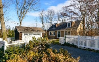 Building Photo - 20 Grove Pl