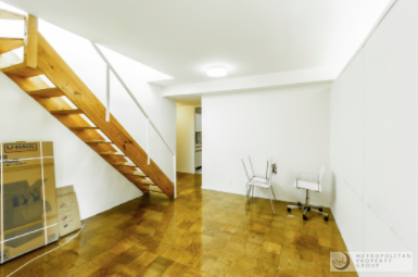 Foto del edificio - 220 E 24th St