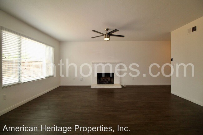 Building Photo - 3 br, 2 bath House - 9085 Gold Coast Drive