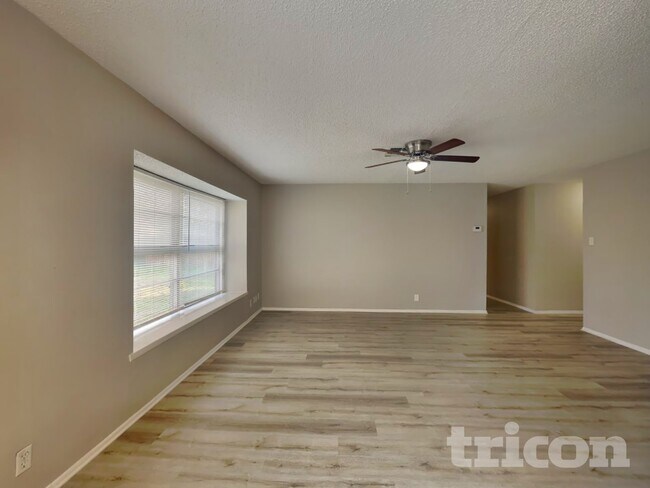 Building Photo - 5223 Tom Stafford Dr