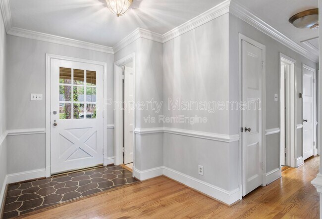 Foto del edificio - 3351 Scottview Dr