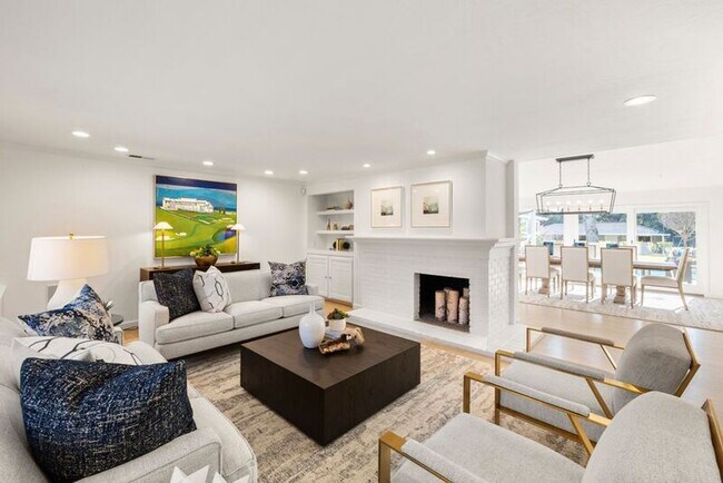 Foto del edificio - 1321 Butterfield Rd