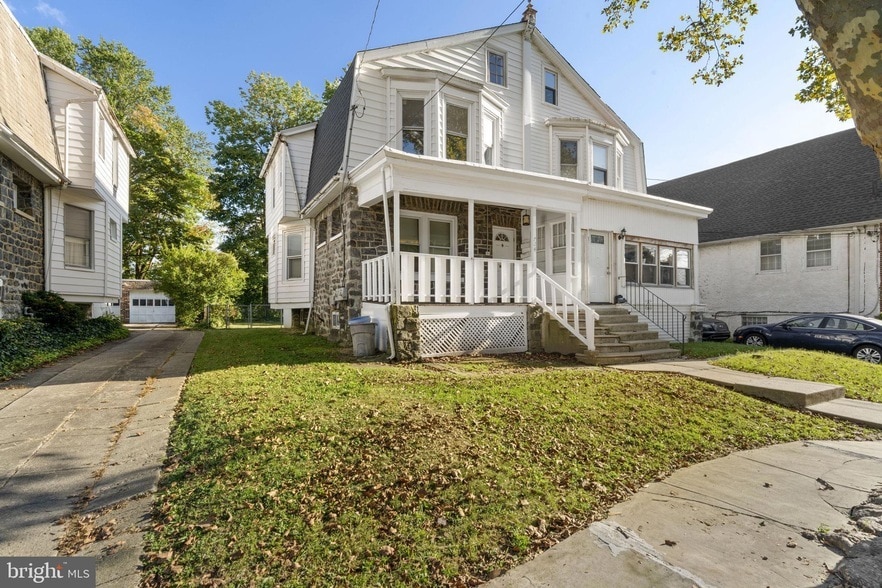 Photo - 724 Ash Avenue Unit 2