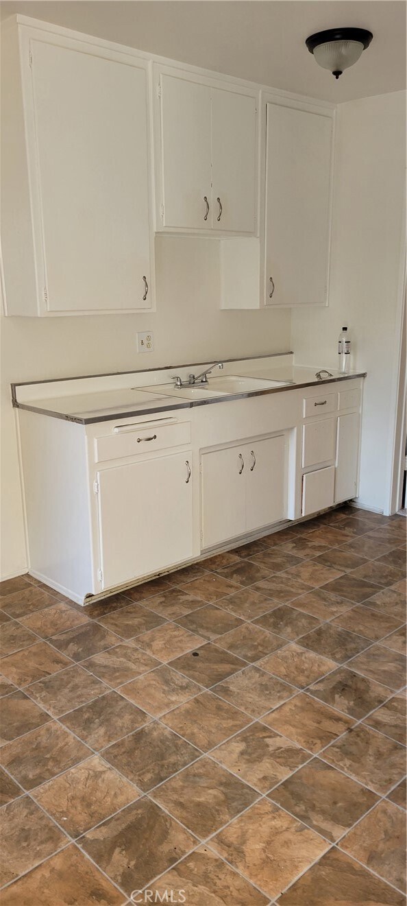 Foto del edificio - 1835 Canal Ave