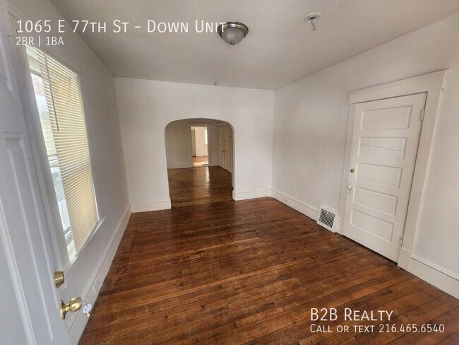 Foto del edificio - 1065 E 77th St