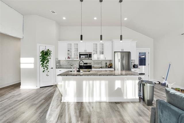 Building Photo - 4621 Collins Ave