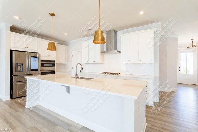 Foto del edificio - 3 br, 2.5 bath Townhome - 6130 Sweetbay Ln