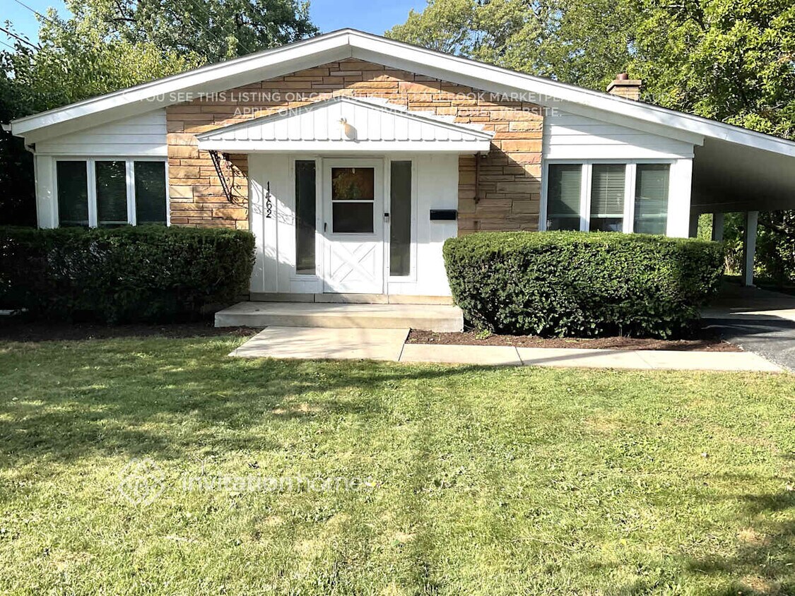 Foto principal - 1462 Deerfield Rd
