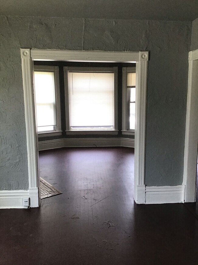 Foto del edificio - 2126-2128 N 27th St. (Duplex)