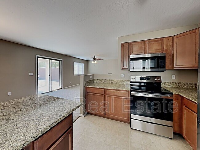 Foto del edificio - 8559 W Jocelyn Terrace