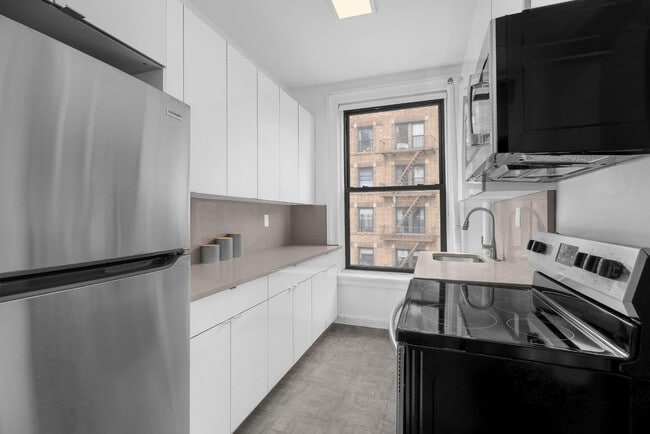 Foto del edificio - 257 W 19th St