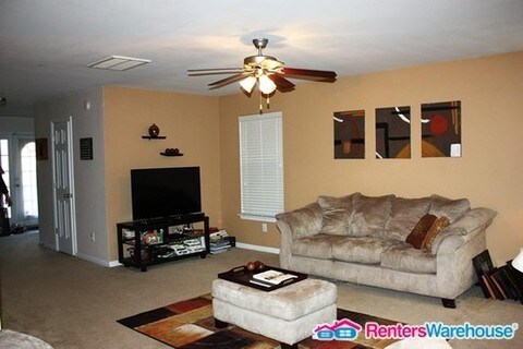 Foto del edificio - 7287 Laurel Creek Dr
