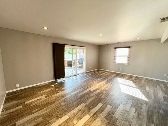 Building Photo - Charming 3BR/2BA Home with Pool, Remodeled Kitchen & Backyard Oasis