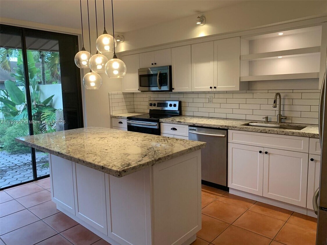 Foto principal - 7655 SW 106th Ave