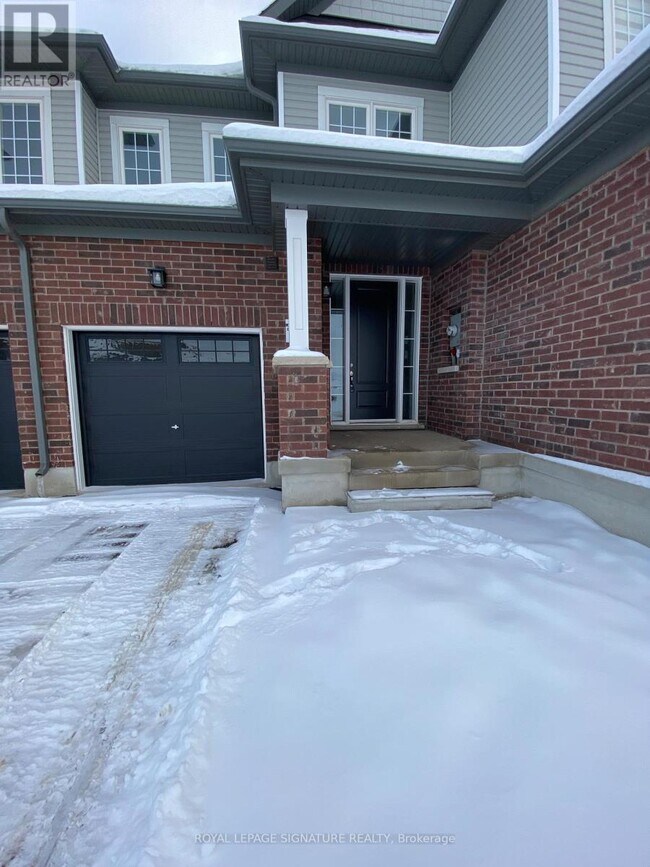 Building Photo - 147 Gear Ave