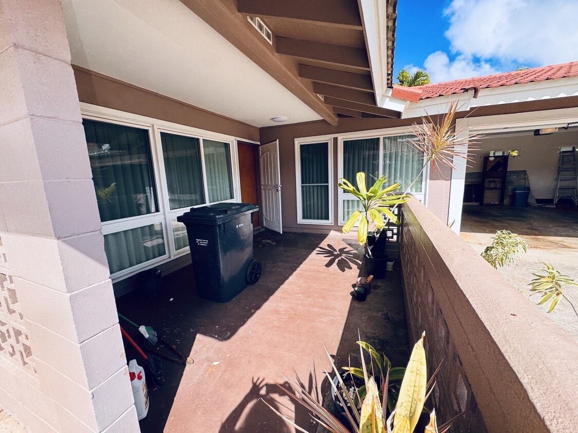 Photo - 220 Hanamaulu St (Honolulu, HI)