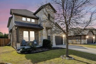 Building Photo - 2820 Rio Verde Dr