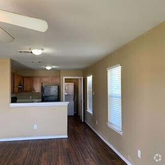Building Photo - 1713 Manor Garden Mnr